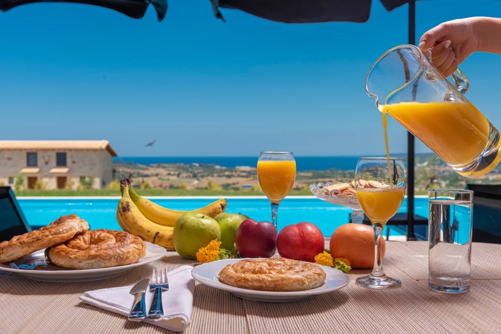MintRetreatSuites Chaklidiki Pool 07
