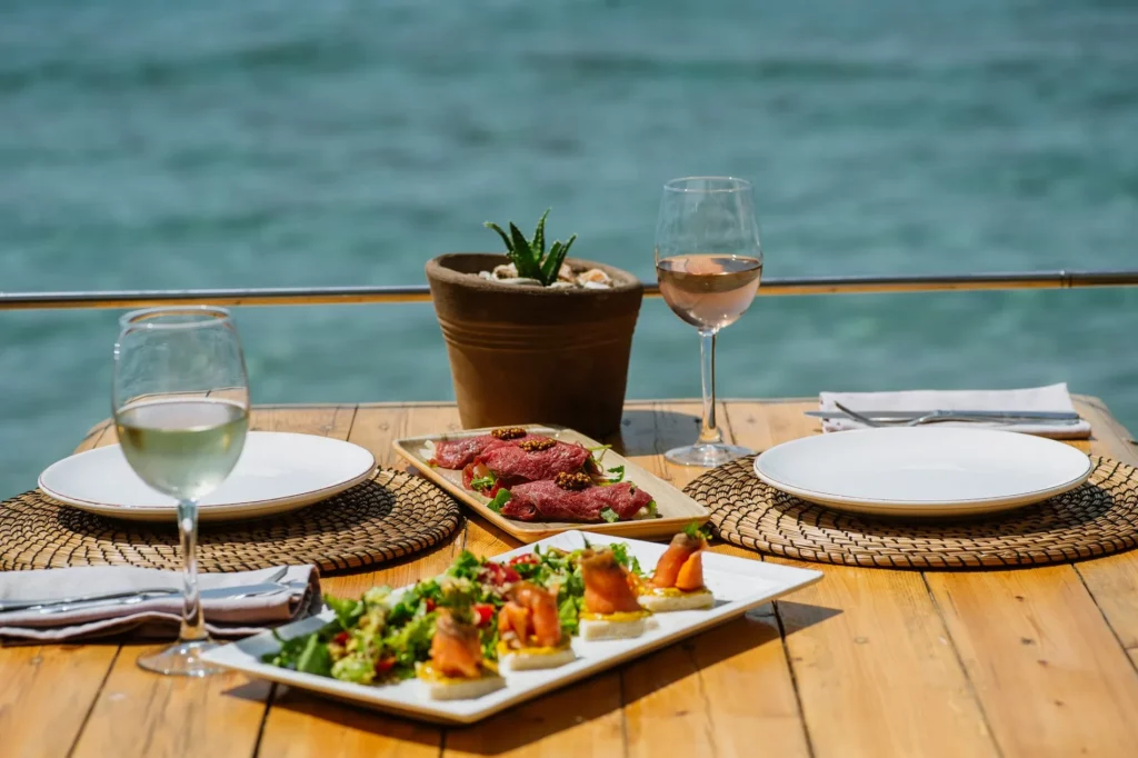 Mint Retreat Restaurant 01