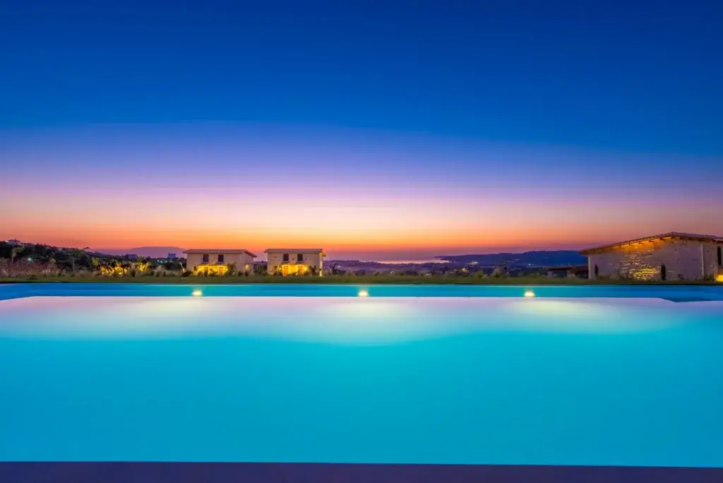 Pool2