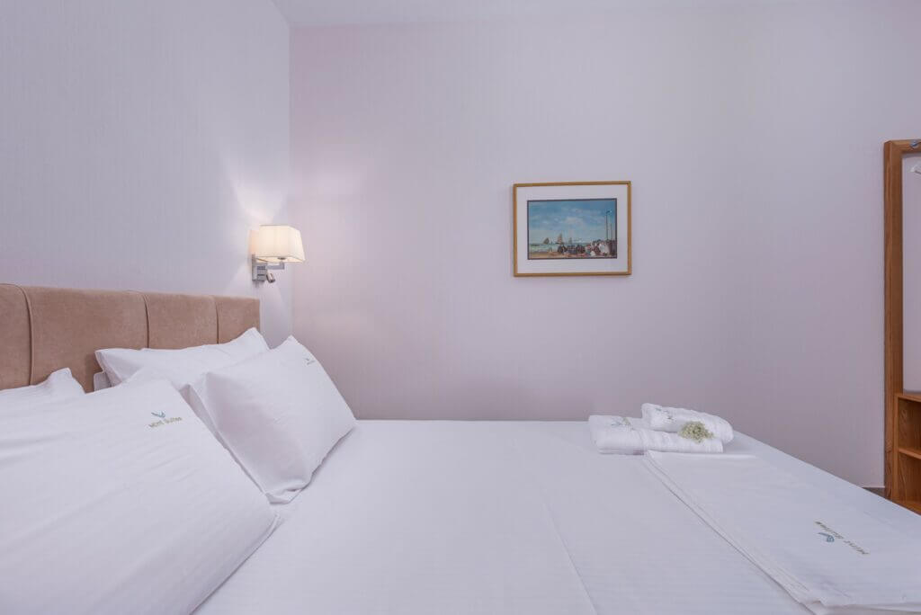 MintRetreatSuites JuniorSuite 081